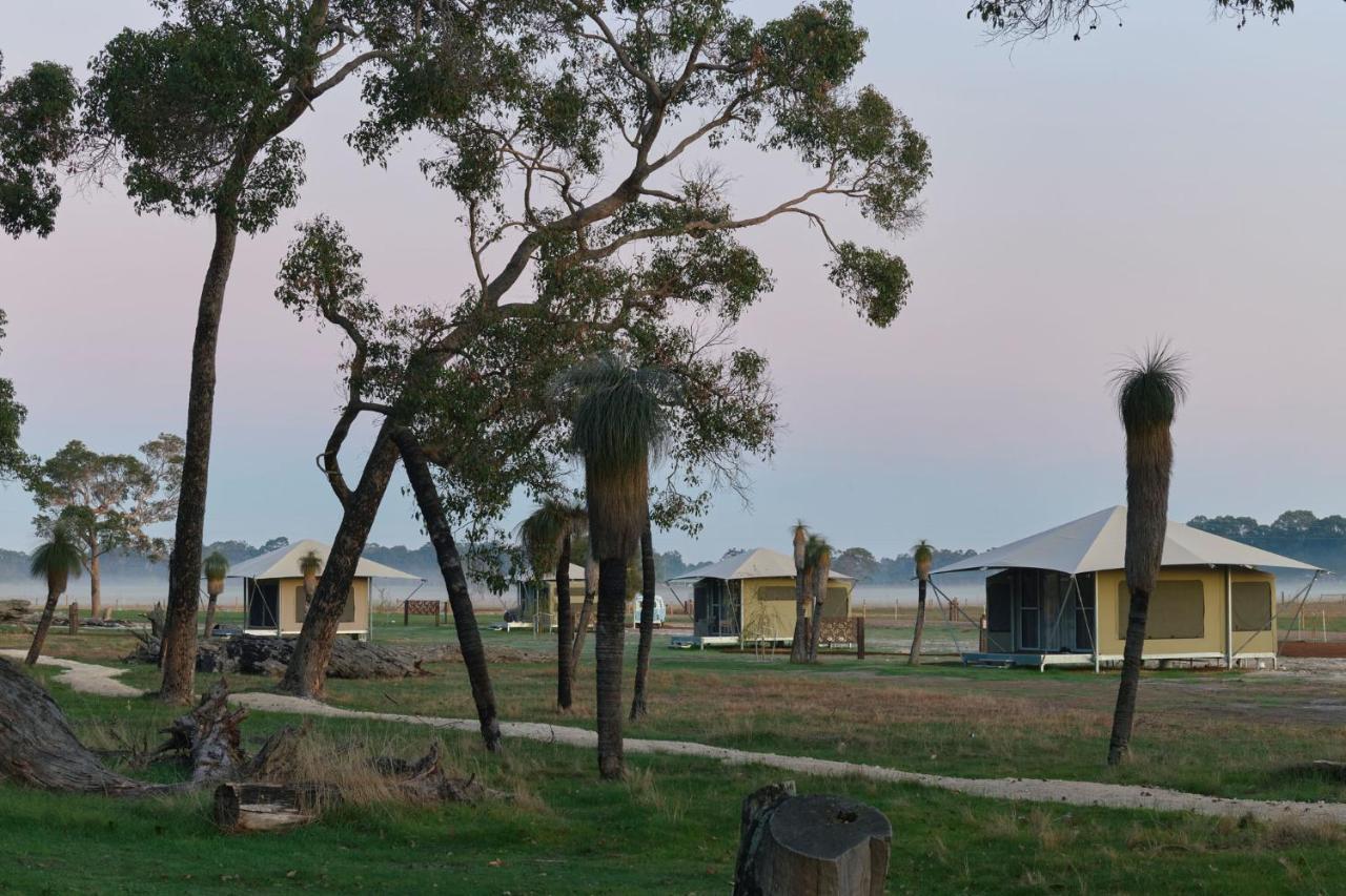 Willow Wood Glamping Retreat Broadwater Extérieur photo